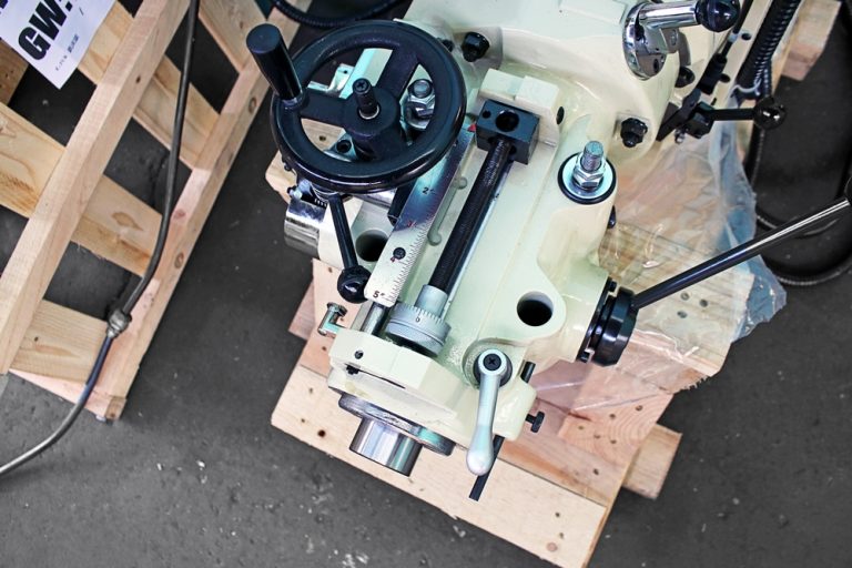 Acer Bridgeport Style EMill Milling Head, MO380 EMill Norman