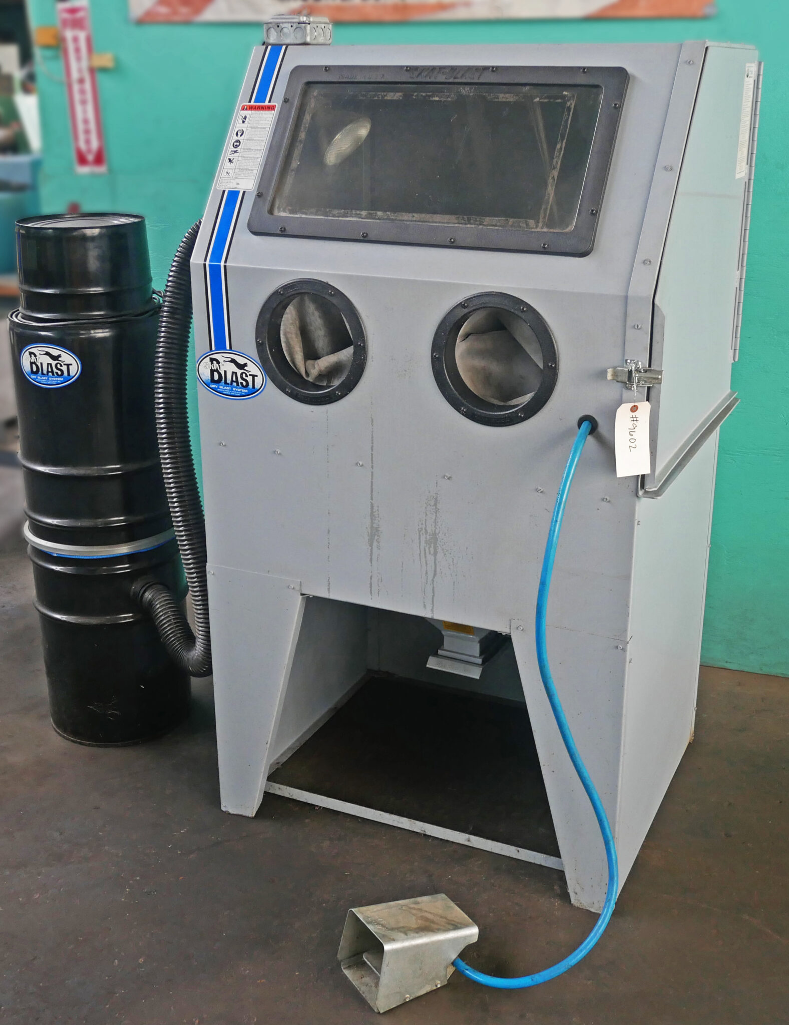 Abrasive Blast Cabinet Skat Cat