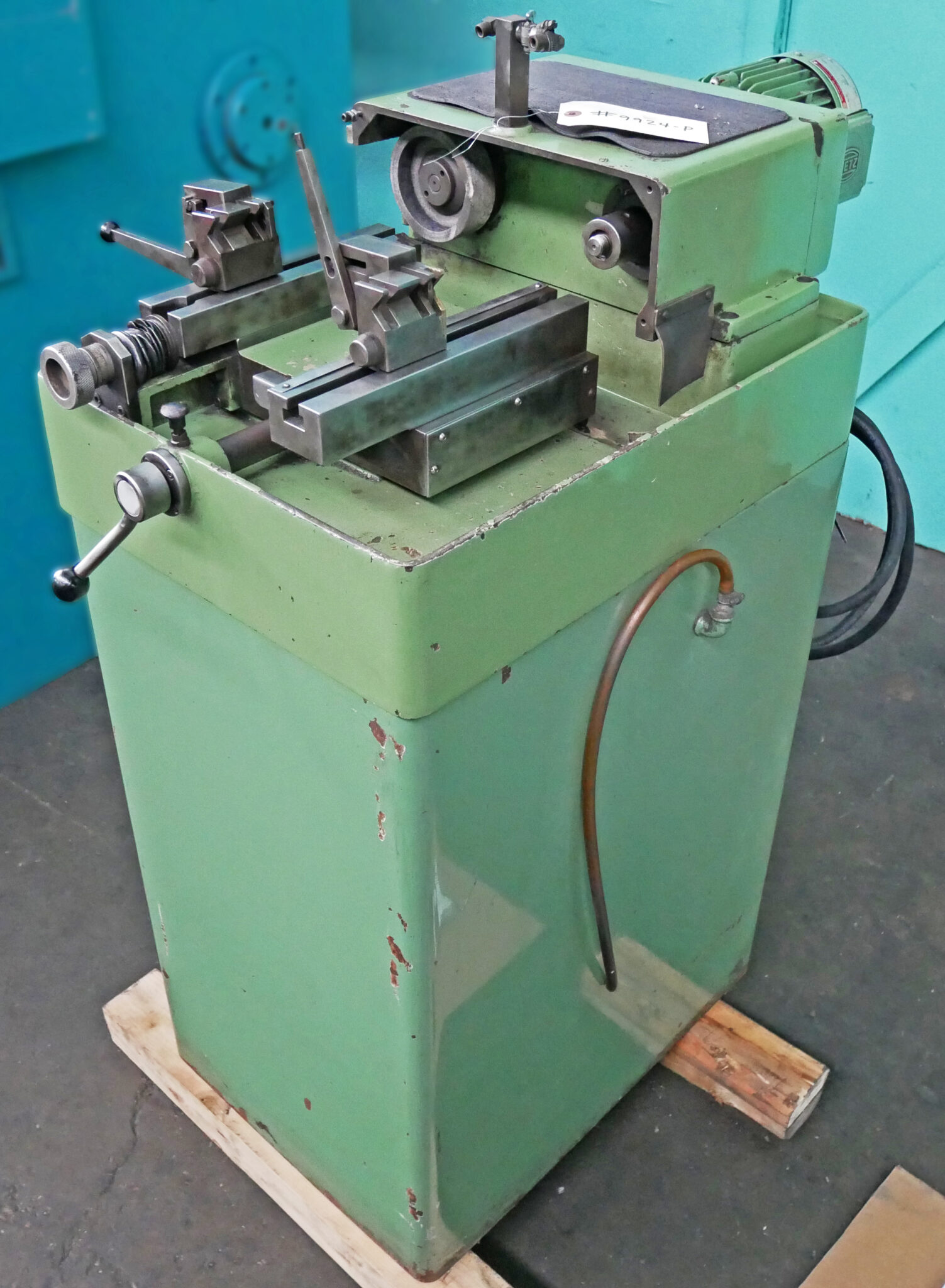 9924-DME-ToolGrinder-6