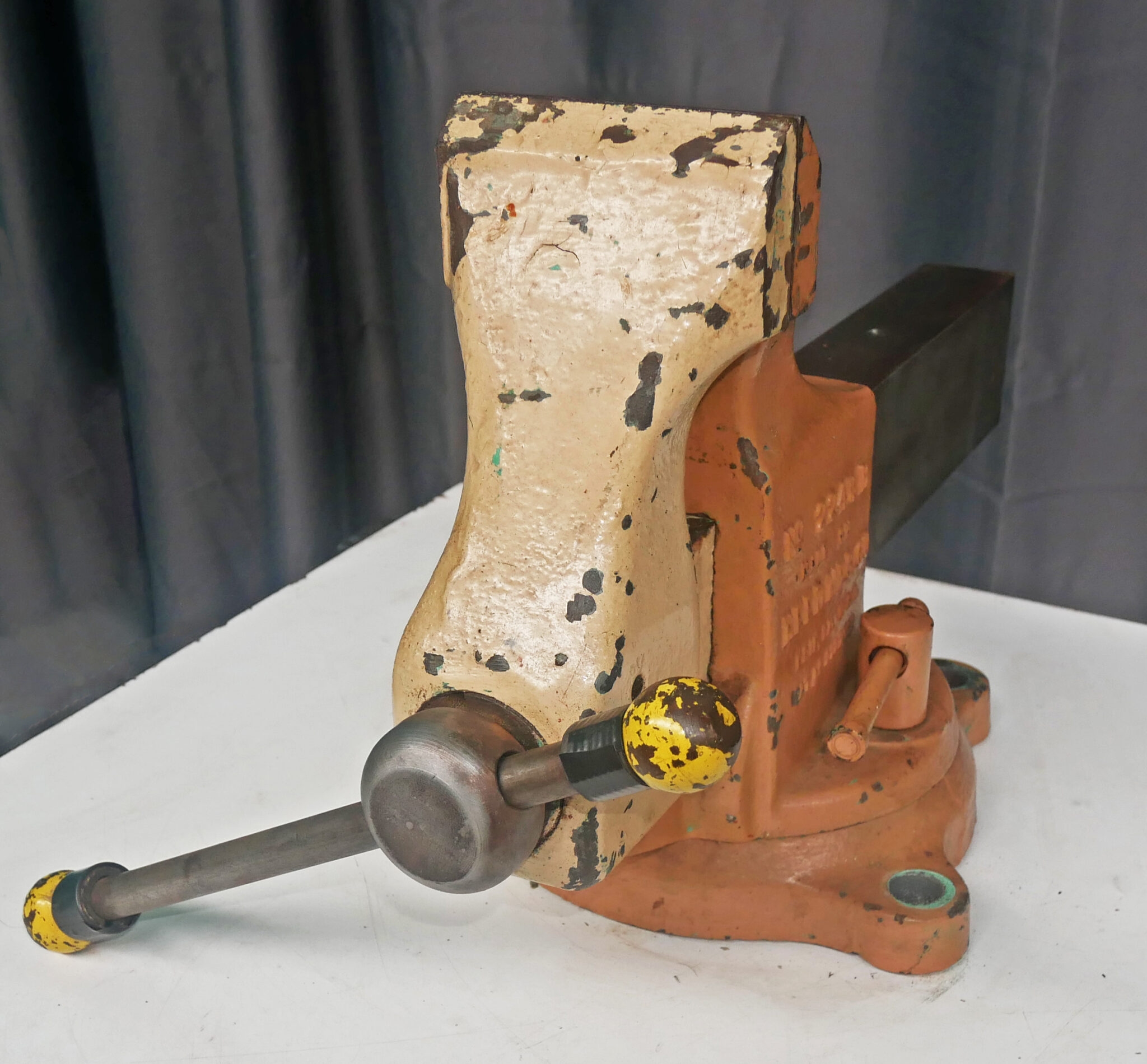 9937-ReedMfg-2241-2R-Vise-3