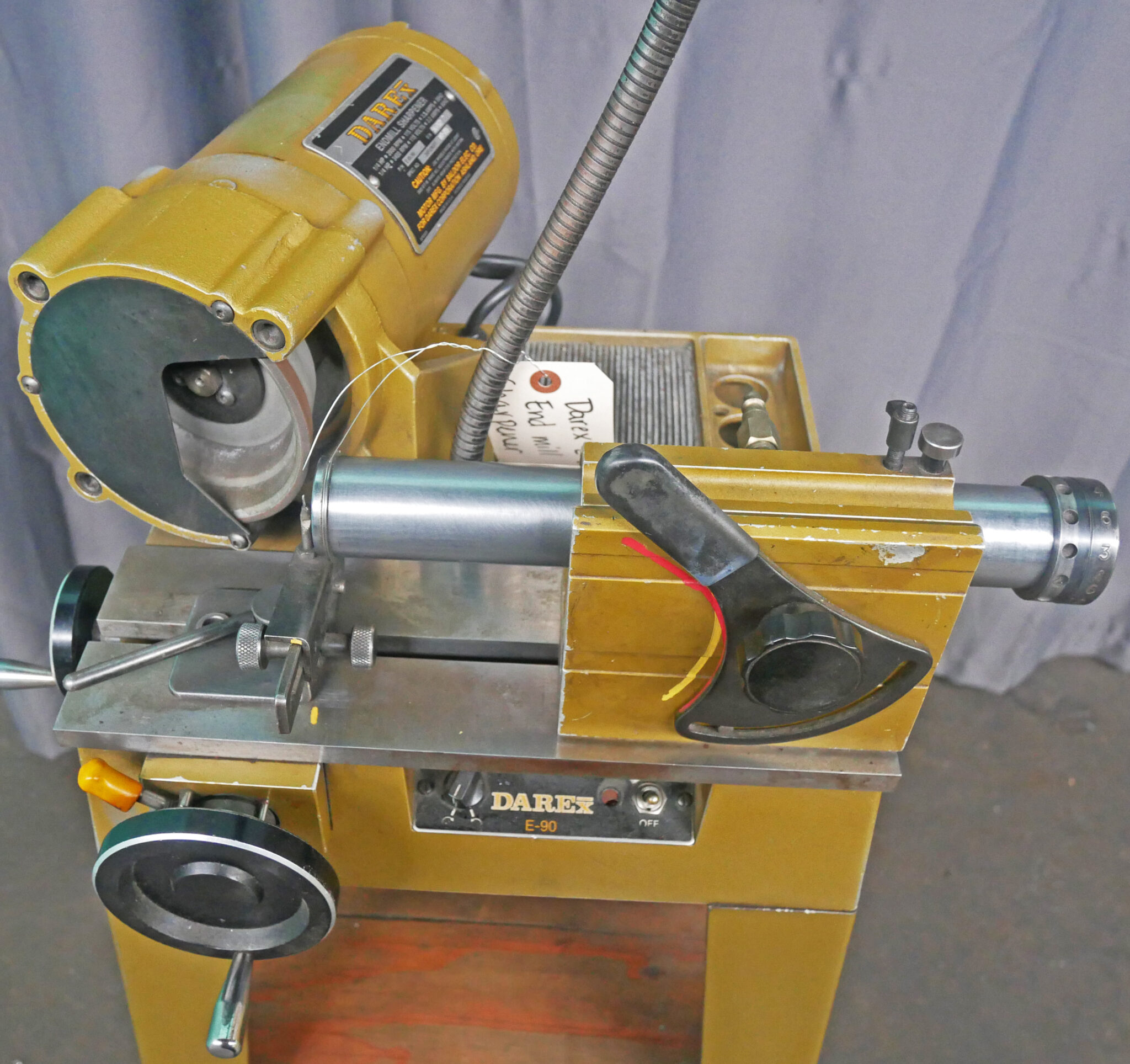 9973-Darex-E8590-Endmill-Sharpener-4