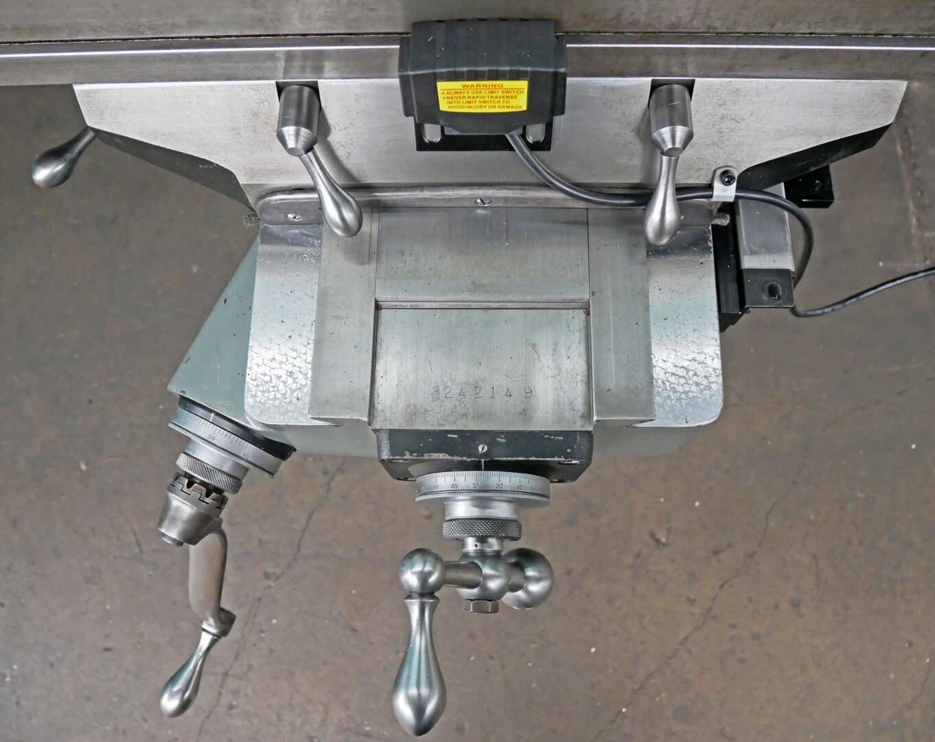 Bridgeport 9" x 42" 8-Speed Step-Pulley Vertical Milling Machine, Series I - Image 4