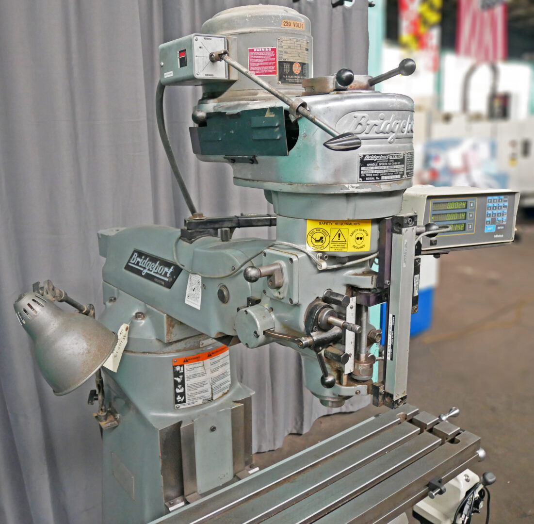 Bridgeport 9" x 42" 8-Speed Step-Pulley Vertical Milling Machine, Series I - Image 9
