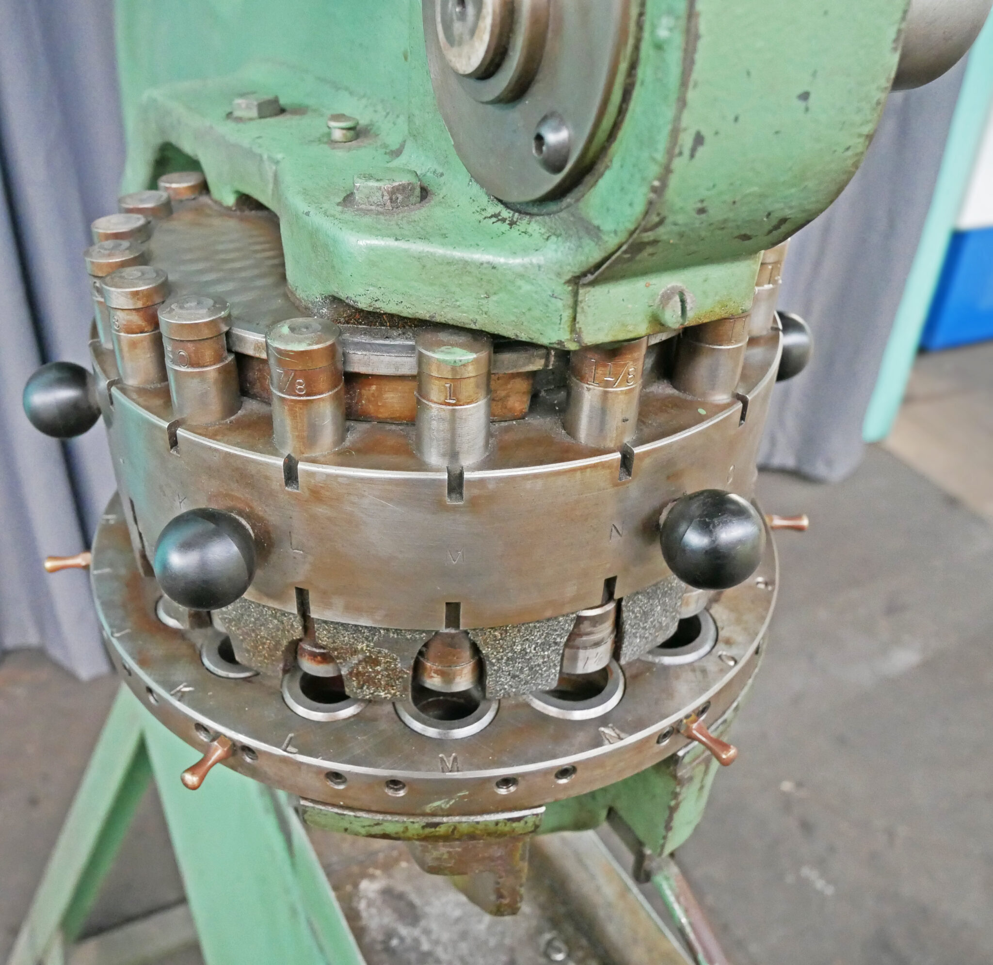 9985-Rotex-18AK-RotaryPunch-7