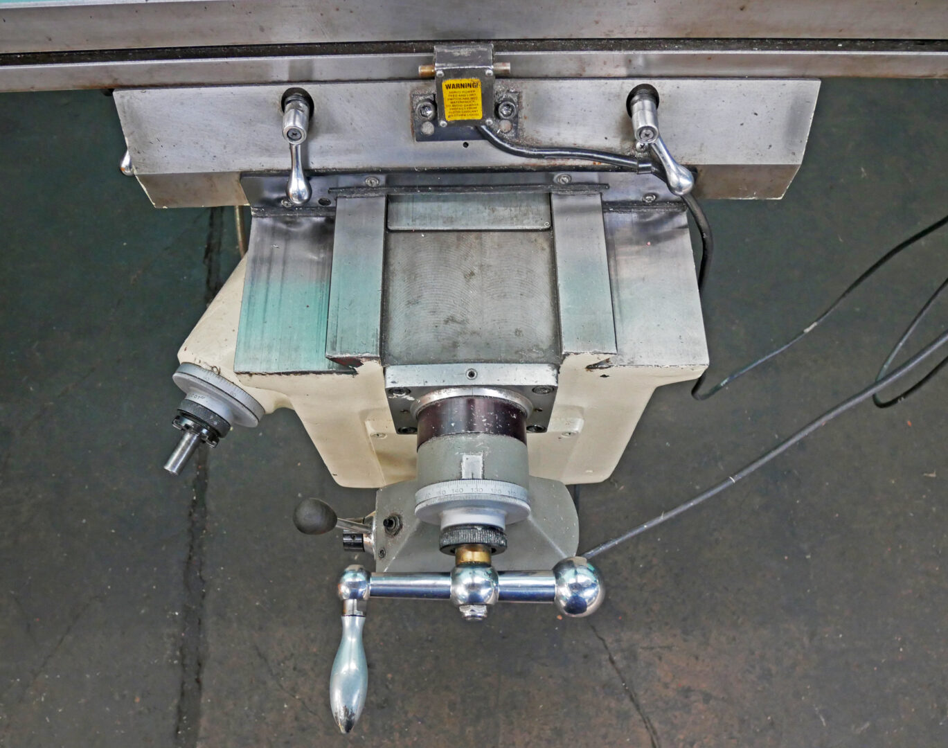 Chevalier 10" x 50" Vertical Milling Machine, FM-3VK - Image 5