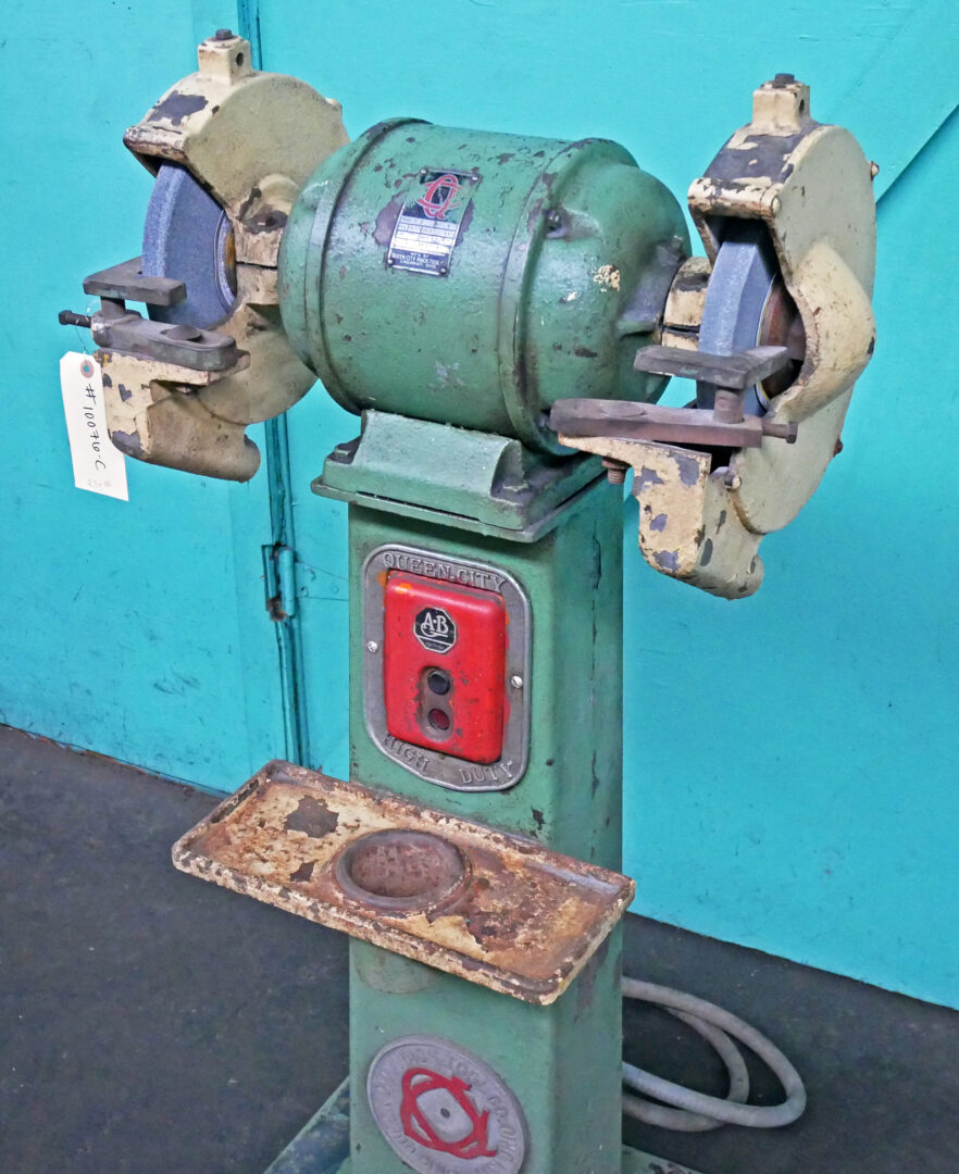 Queen City 10" Pedestal Grinder, 3F - Image 2