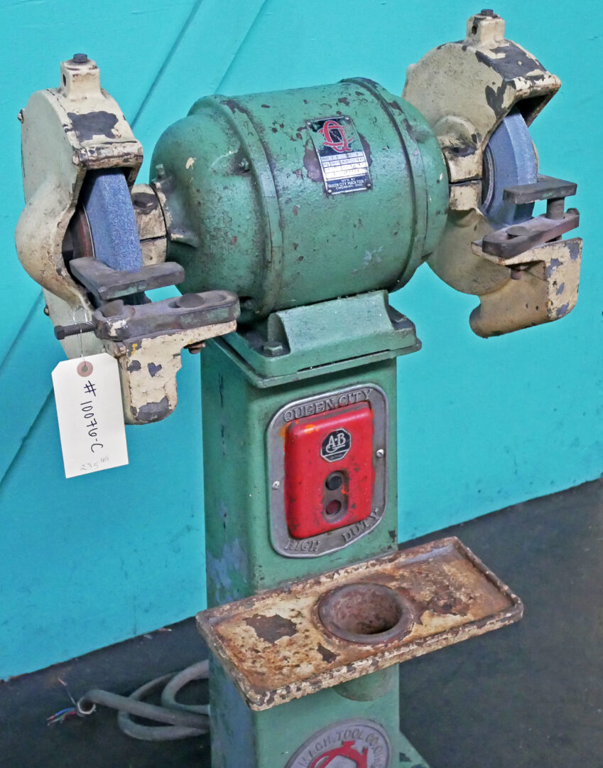 Queen City 10" Pedestal Grinder, 3F - Image 3