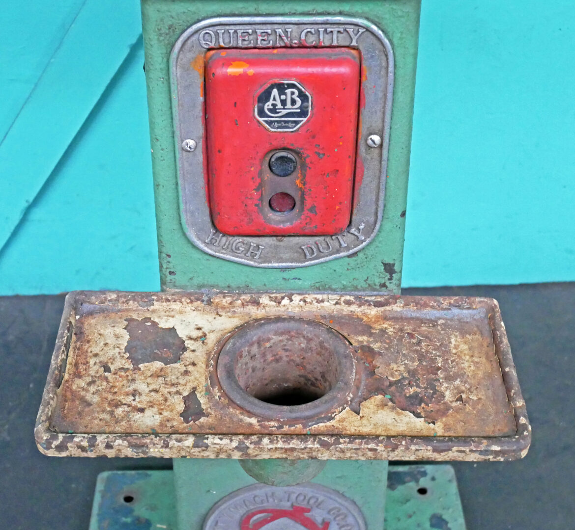 Queen City 10" Pedestal Grinder, 3F - Image 5