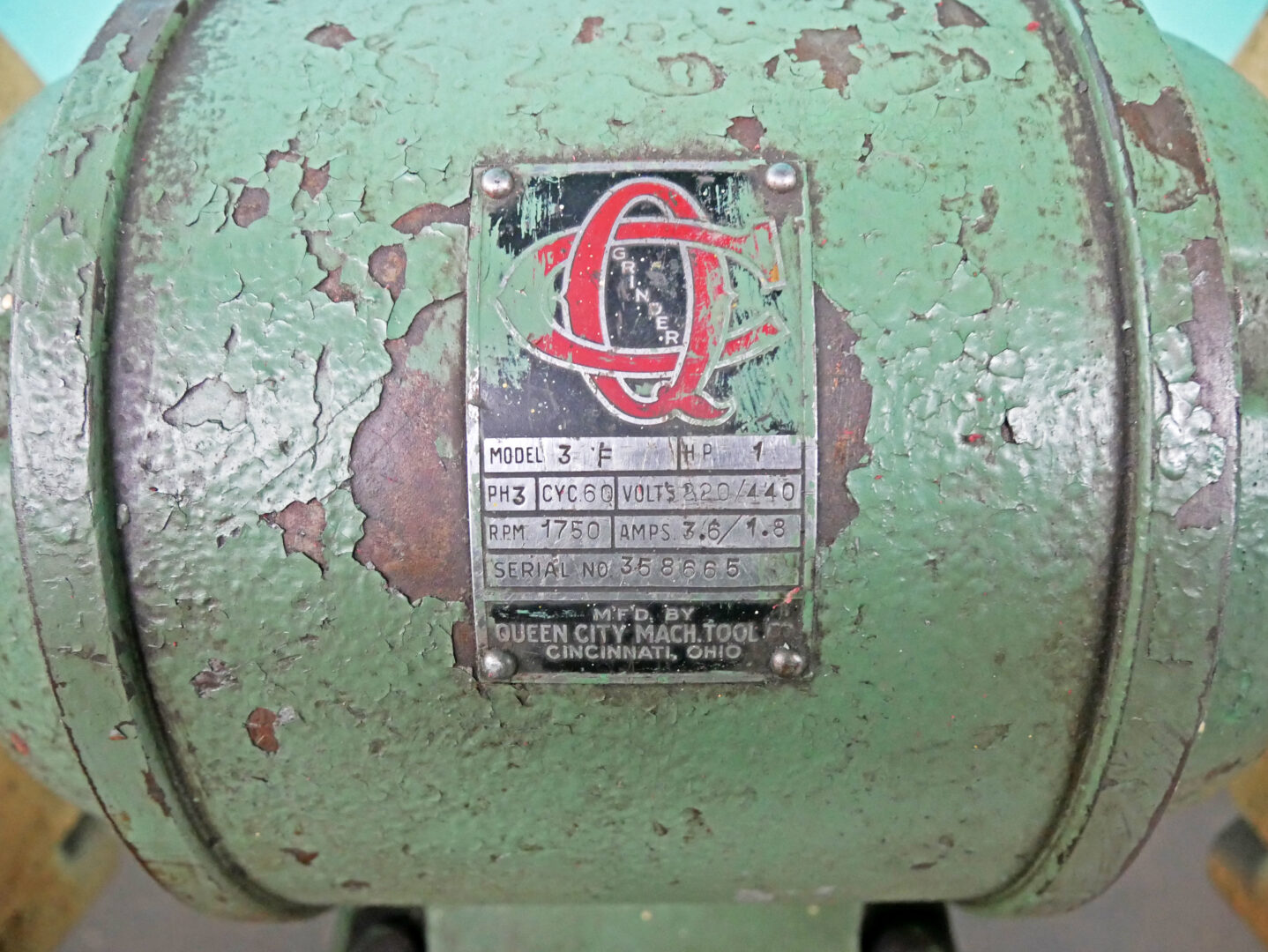 Queen City 10" Pedestal Grinder, 3F - Image 6