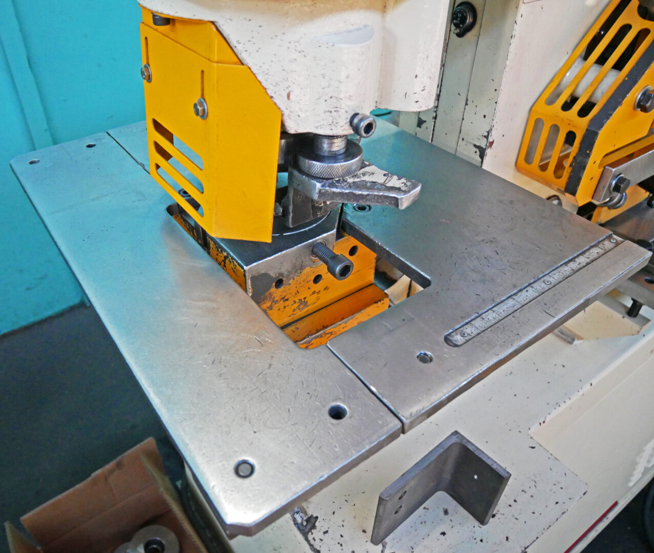 Geka 55 Ton Hydraulic Ironworker, Hydracrop 55 A - Image 4