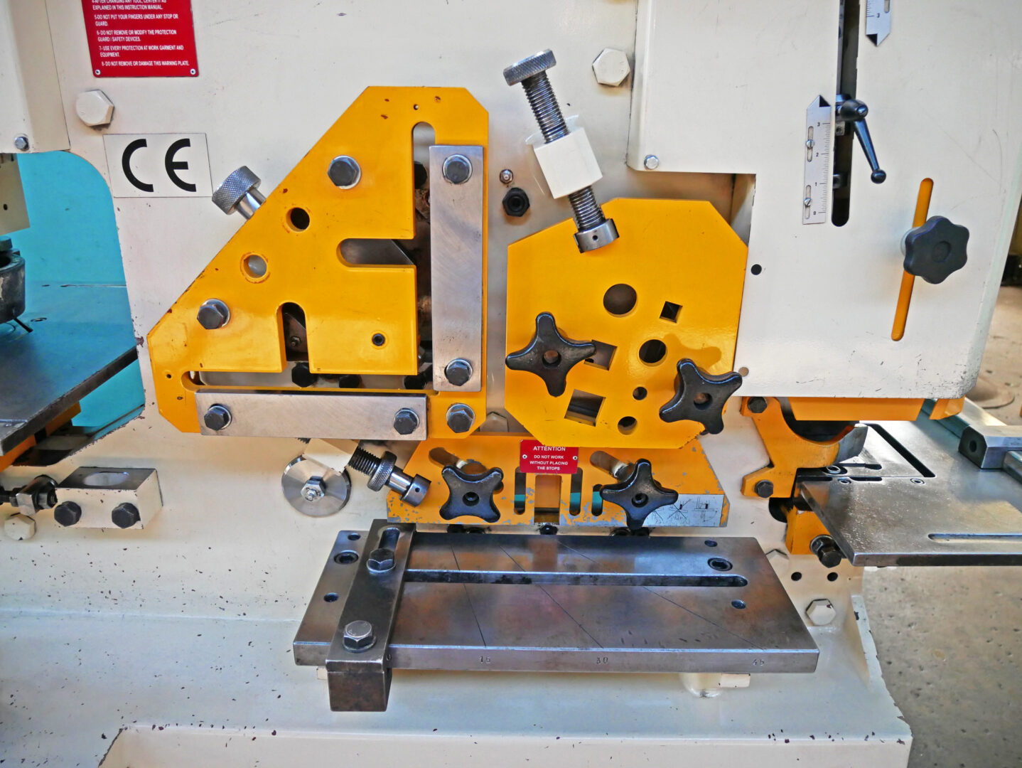 Geka 55 Ton Hydraulic Ironworker, Hydracrop 55 A - Image 5