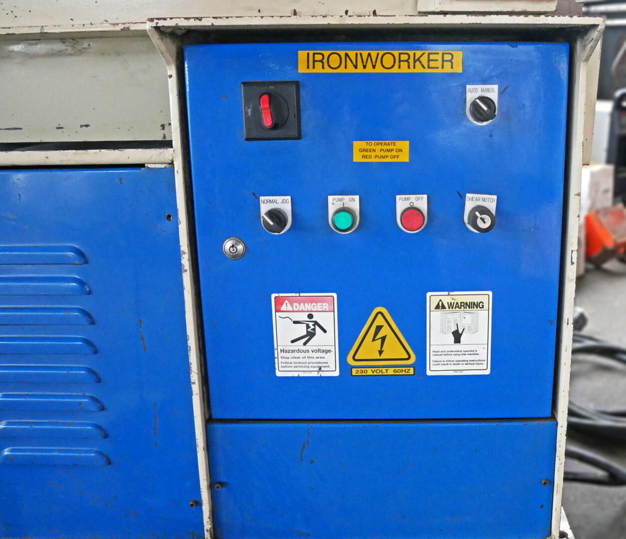 Sunrise 66 Ton Hydraulic Dual-Station Ironworker, IW-66SD - Image 9