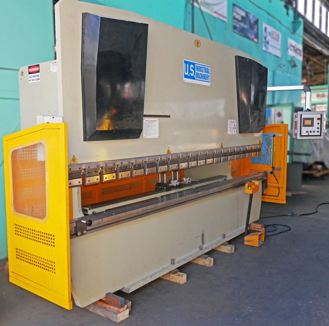 U.S. Industrial 13' x 155 Ton Hydraulic Press Brake, US15513AC - Image 3