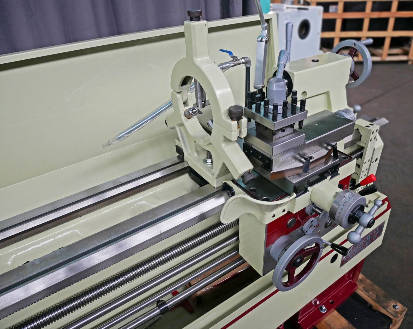 Acer 17" x 60" Precision Inverter Engine E-Lathe with Newall 2-Axis DRO, 1760G - New, In Stock, & Ready to Ship! - Image 6