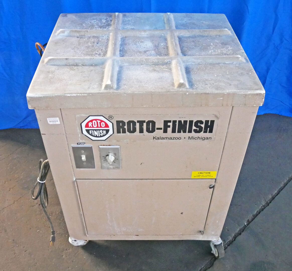 Roto-Finish 2.5 Cu. Ft. Vibratory Finishing Machine, SVP-2.5 - Image 2