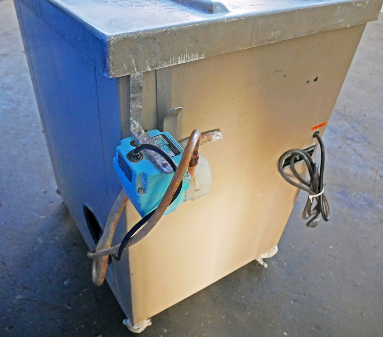 Roto-Finish 2.5 Cu. Ft. Vibratory Finishing Machine, SVP-2.5 - Image 6