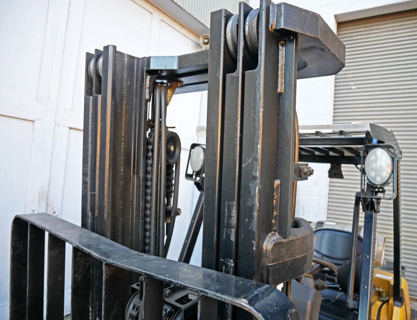 Caterpillar 6,500 lb. Capacity Cushion Tire Forklift, 2C6500 - Image 4